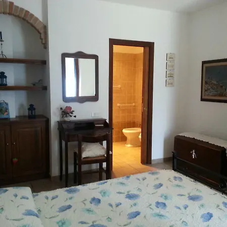 Agriturismo Il Vecchio Grillese * غروسيتو